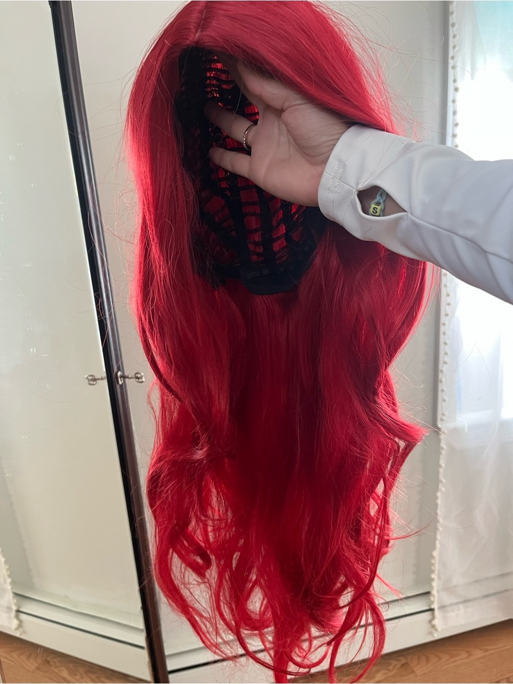 Vibrant Red Long Wavy Women's Wig - Unbranded
